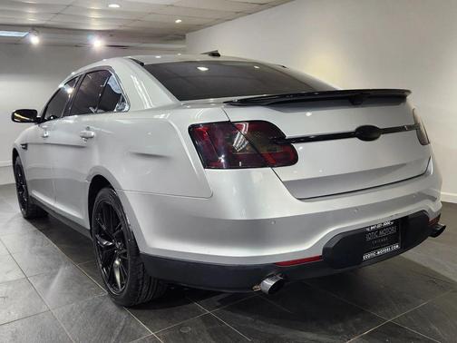 2011 Ford Taurus SHO Sedan 4D