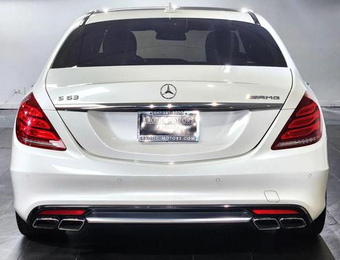 White 2015 Mercedes-Benz S-Class S 63 AMG 4MATIC Sedan 4D