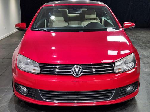 2012 Volkswagen Eos Lux