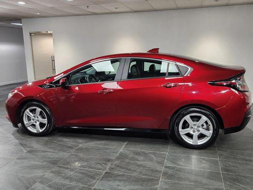 2017 Chevrolet Volt LT