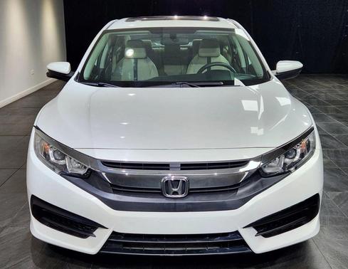 White 2016 Honda Civic EX