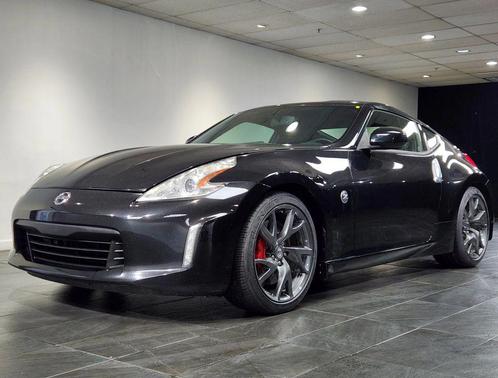 Black 2016 Nissan 370Z Sport