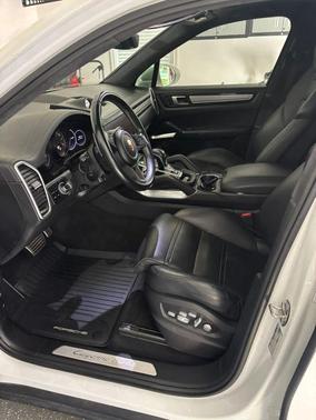 2019 Porsche Cayenne Turbo S