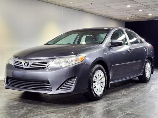 2012 Toyota Camry Hybrid XLE
