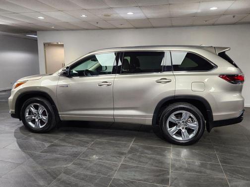 2015 Toyota Highlander Hybrid Platinum