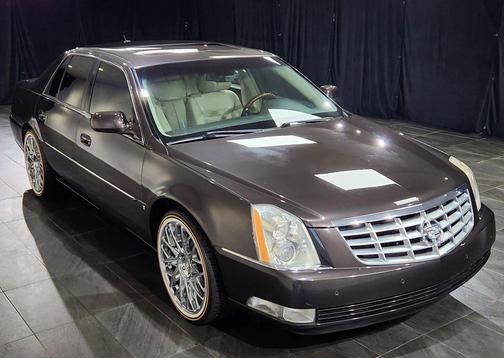 2007 Cadillac DTS Luxury