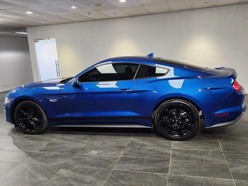 2022 Ford Mustang GT