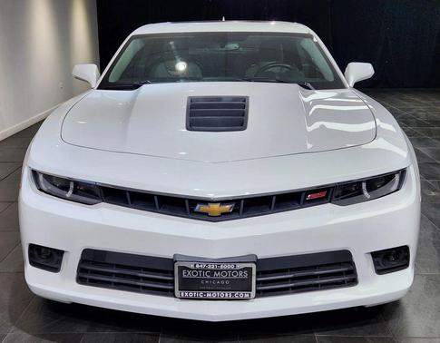 White 2015 Chevrolet Camaro 2SS