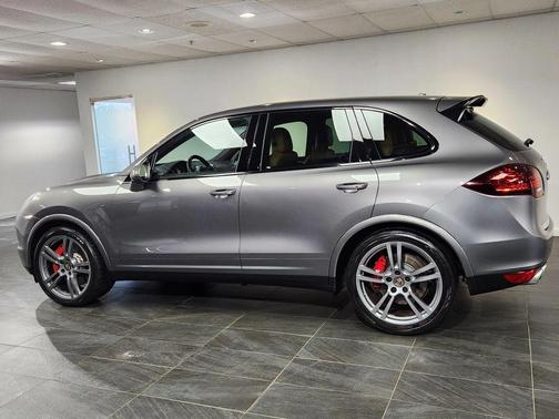2013 Porsche Cayenne Turbo