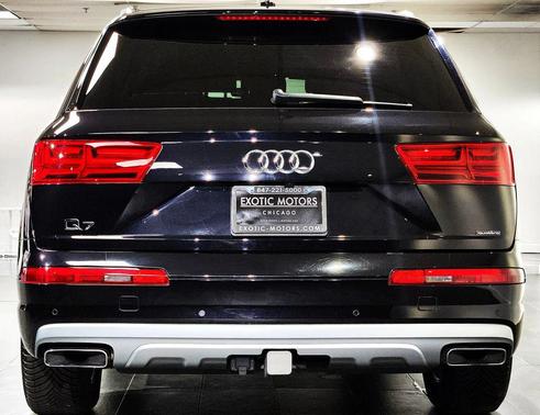 2019 Audi Q7 45 Premium Plus