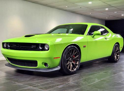 Green 2015 Dodge Challenger SRT 392