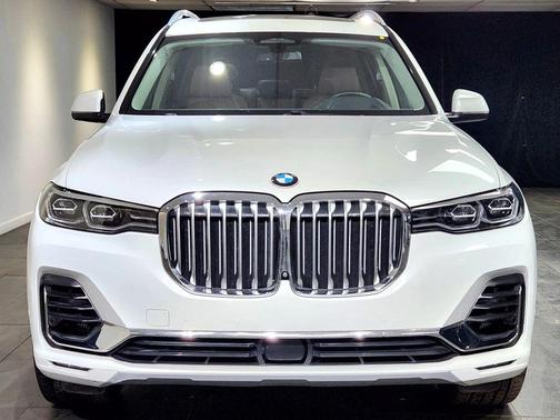 2019 BMW X7 xDrive50i