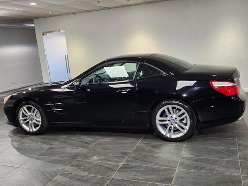 2013 Mercedes-Benz SL-Class SL 550 Roadster 2D