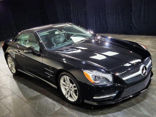 2013 Mercedes-Benz SL-Class SL 550 Roadster 2D