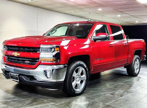 Burgundy 2018 Chevrolet Silverado 1500 1LT
