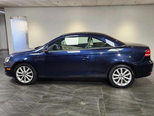 Blue 2012 Volkswagen Eos Komfort