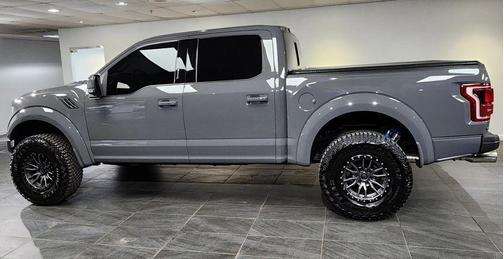 2018 Ford F-150 Raptor Pickup 4D 5 1/2 ft