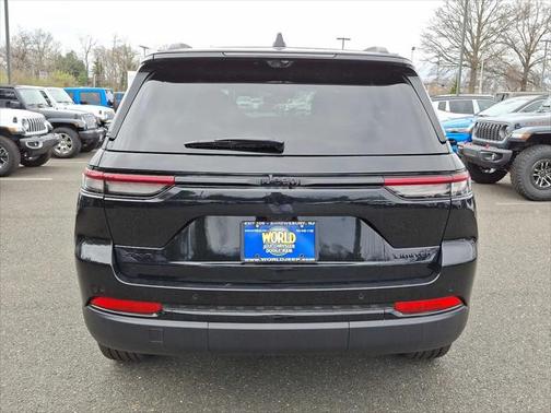 2025 Jeep Grand Cherokee Limited X