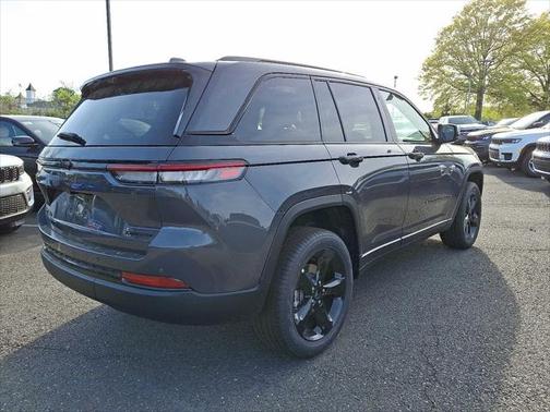 2025 Jeep Grand Cherokee Limited X