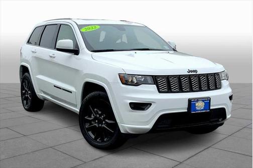 2022 Jeep Grand Cherokee Laredo