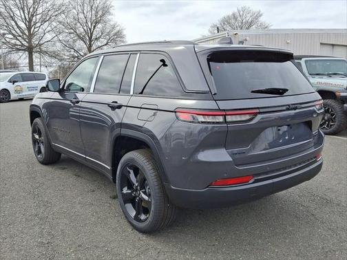 2025 Jeep Grand Cherokee Limited X