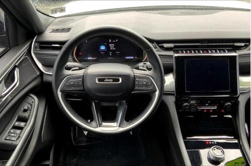 2022 Jeep Grand Cherokee L Altitude