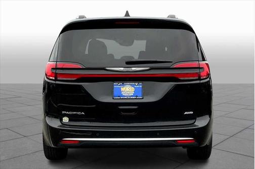 2021 Chrysler Pacifica Touring L