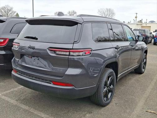 2025 Jeep Grand Cherokee L Altitude
