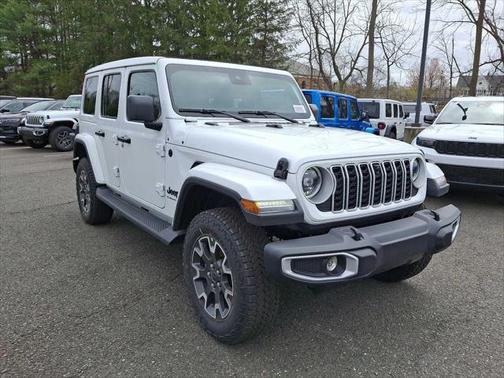 2025 Jeep Wrangler 4-Door Sahara 4x4