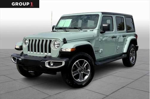 2023 Jeep Wrangler 4-Door Sahara 4x4