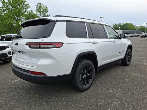 2025 Jeep Grand Cherokee L Altitude