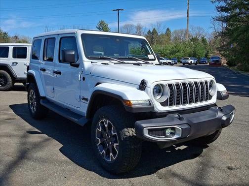 2025 Jeep Wrangler 4-Door Sahara 4x4