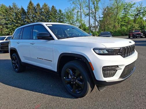 2025 Jeep Grand Cherokee Altitude