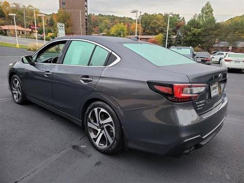 Photo 4 of 31 of 2021 Subaru Legacy Touring XT