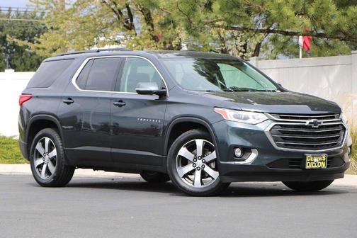 Photo 2 of 42 of 2019 Chevrolet Traverse LT Leather