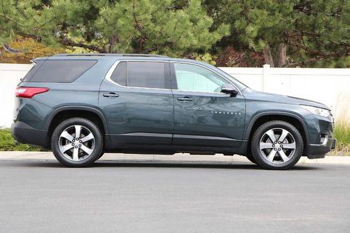Photo 5 of 42 of 2019 Chevrolet Traverse LT Leather