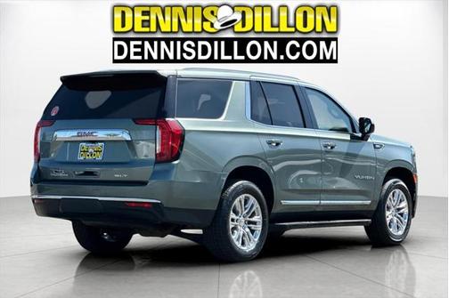 2023 GMC Yukon SLT