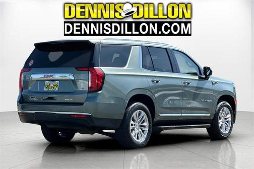 2023 GMC Yukon SLT
