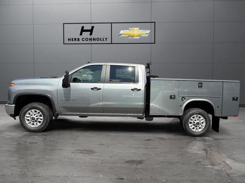 Sterling Gray Metallic 2026 Chevrolet Silverado 2500 Crew Cab, Long Bed, WT, 4WD