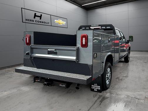 Sterling Gray Metallic 2026 Chevrolet Silverado 2500 Crew Cab, Long Bed, WT, 4WD