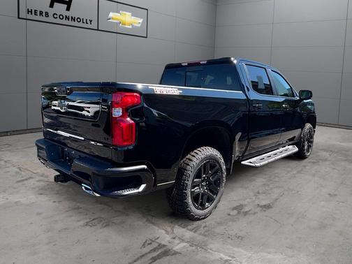 Black 2026 Chevrolet Silverado 1500 LT Trail Boss