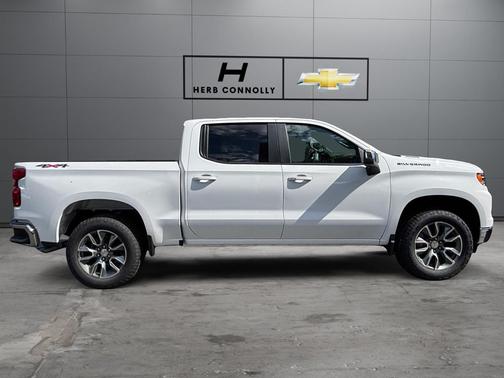 Summit White 2026 Chevrolet Silverado 1500 LT