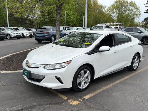 Iridescent Pearl Tricoat 2018 Chevrolet Volt LT