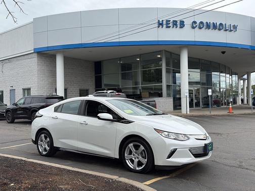 Iridescent Pearl Tricoat 2018 Chevrolet Volt LT