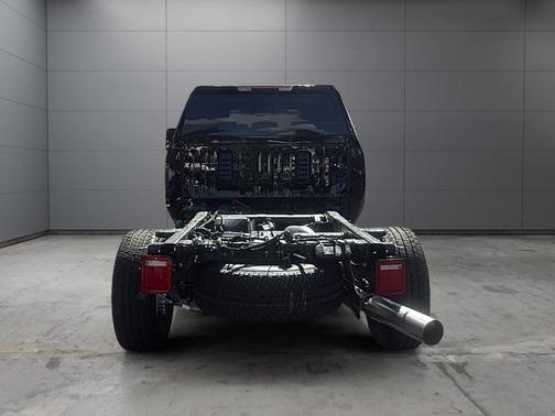 Black 2026 Chevrolet Silverado 3500 Crew Cab, Long Bed, WT Dual Rear Wheel, RWD