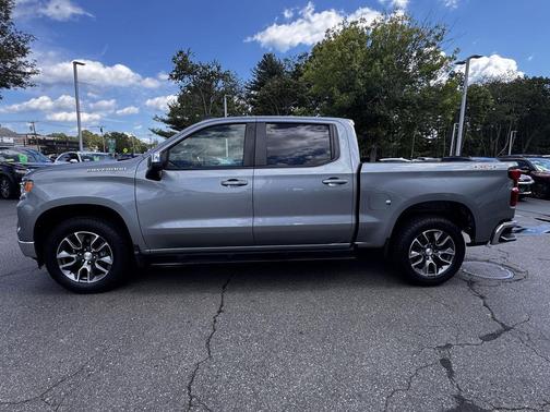 Sterling Gray Metallic 2023 Chevrolet Silverado 1500 LT