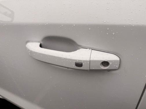 Summit White 2026 Chevrolet Silverado 1500 LT