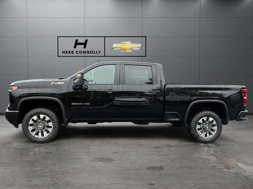 Black 2026 Chevrolet Silverado 2500 Custom