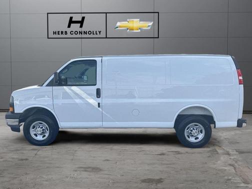 Summit White 2025 Chevrolet Express 2500 LT