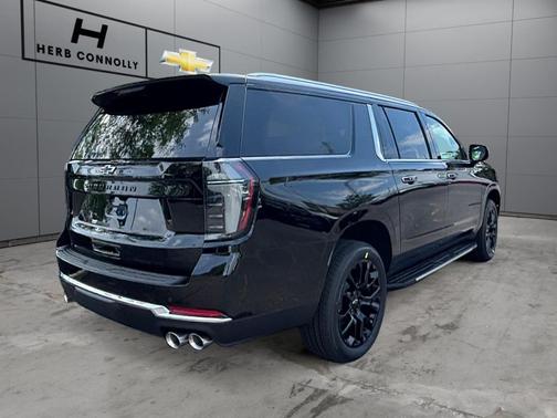 Black 2026 Chevrolet Suburban Premier